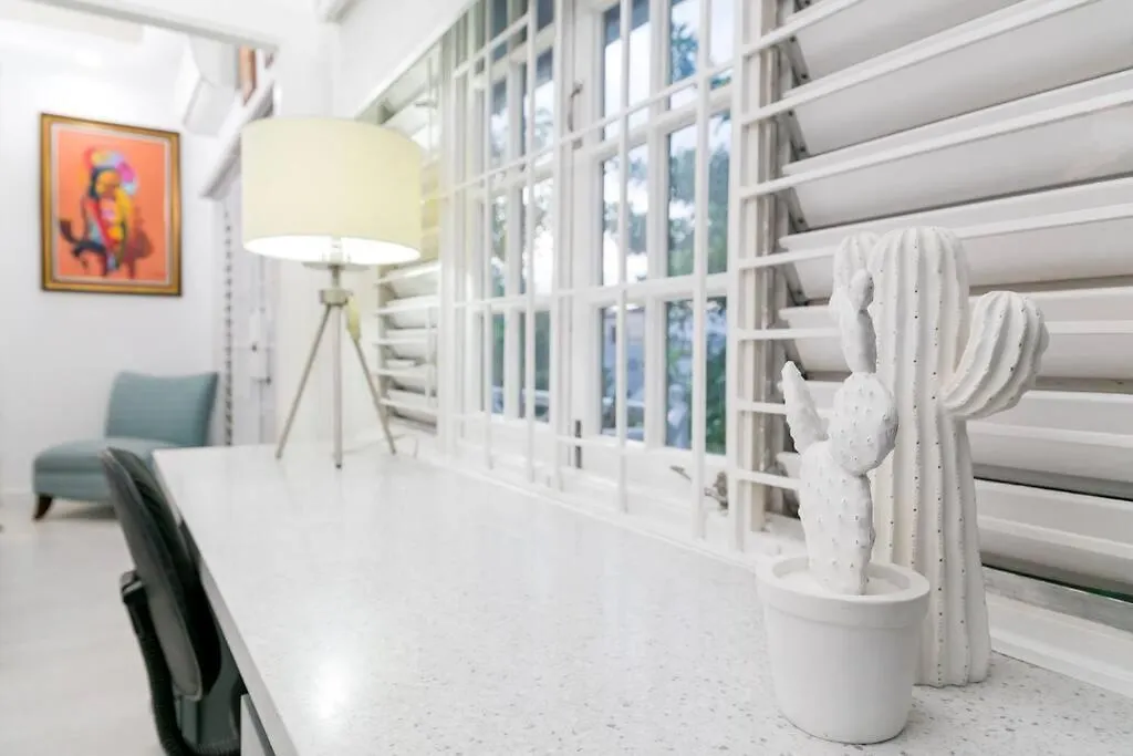 Apartment Choose To Be Happy At The Seville Kingston